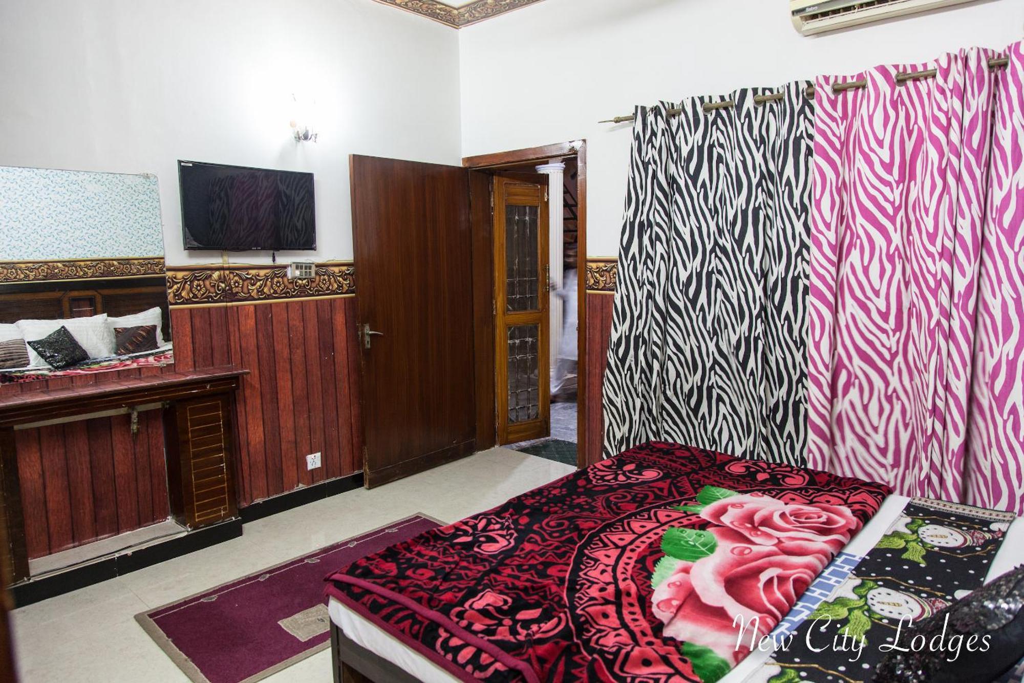 New City Lodges Guesthouse Ισλαμαμπάντ Εξωτερικό φωτογραφία
