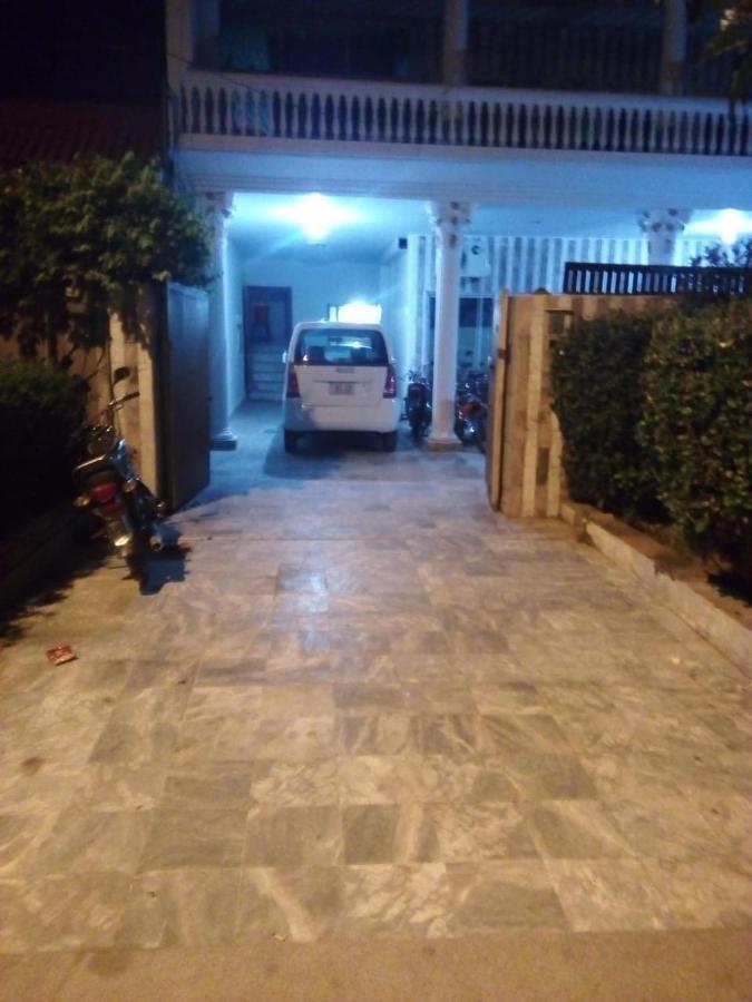 New City Lodges Guesthouse Ισλαμαμπάντ Εξωτερικό φωτογραφία