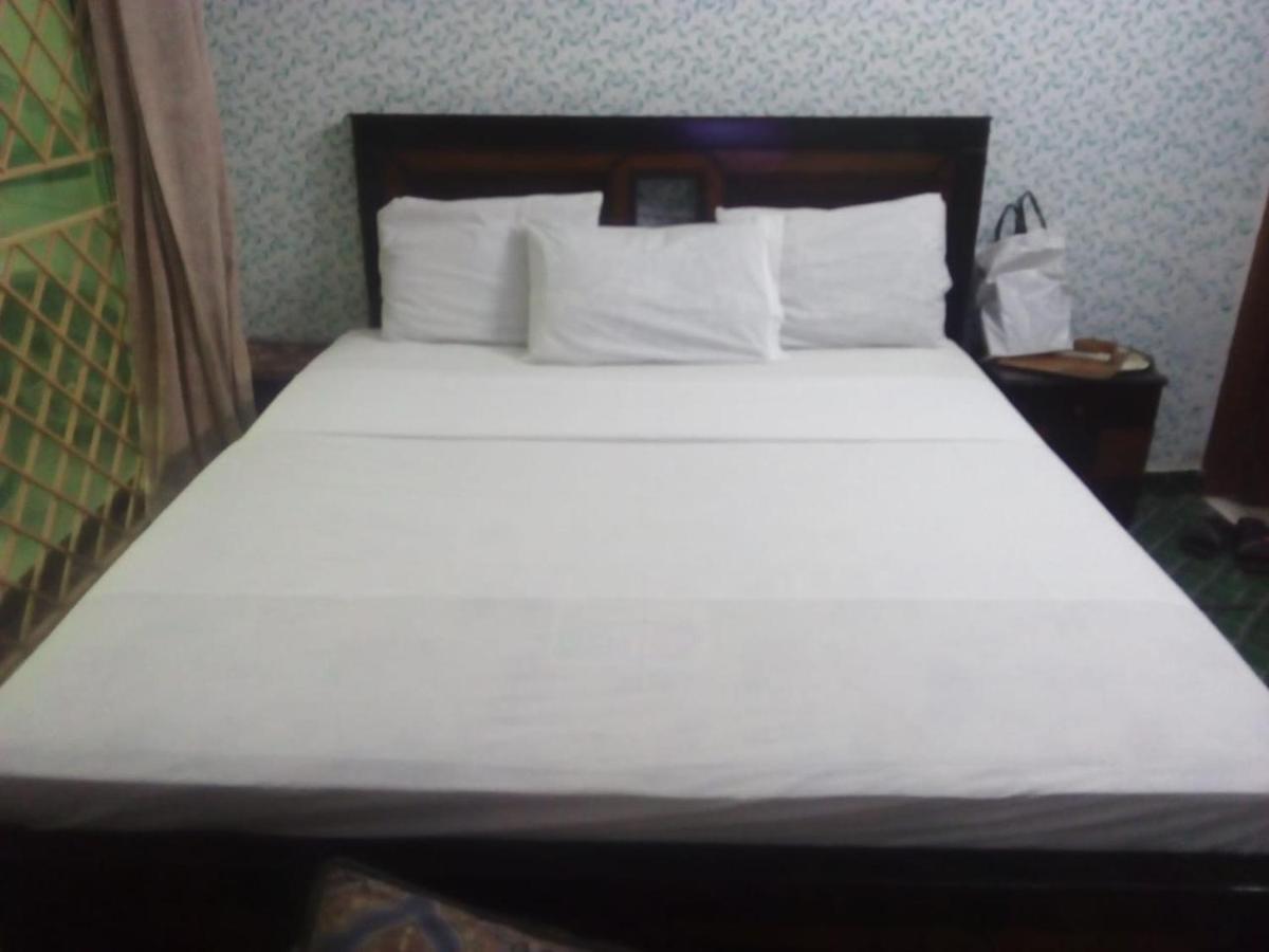 New City Lodges Guesthouse Ισλαμαμπάντ Εξωτερικό φωτογραφία